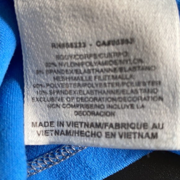 Nike Women’s Dri Fit Training 1/4 Zip Top - Picture 10 of 12